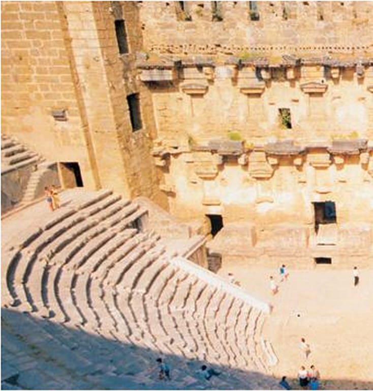 aspendos-antik-kenti1