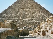 Egypt_Giza_Menkaure_mikerinos_piramidi
